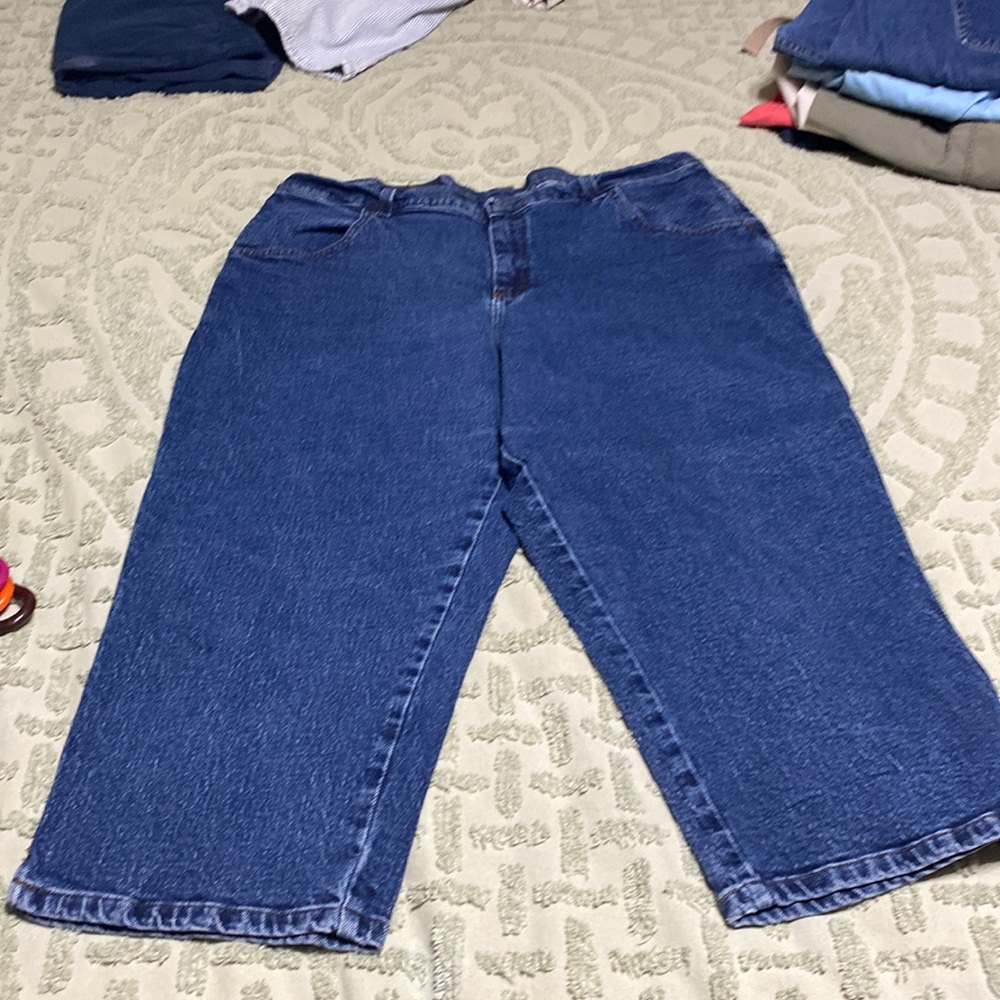 Used Jean capris - Picture 1 of 1